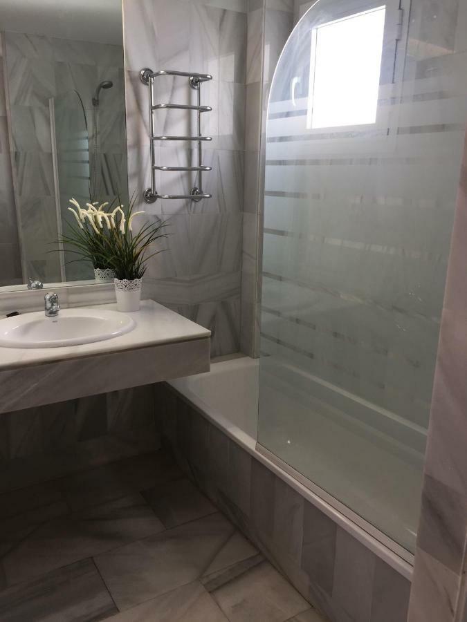 Beautiful 2 Bedroom Apartment @ Puerto Banus! Μαρμπέλλα Εξωτερικό φωτογραφία